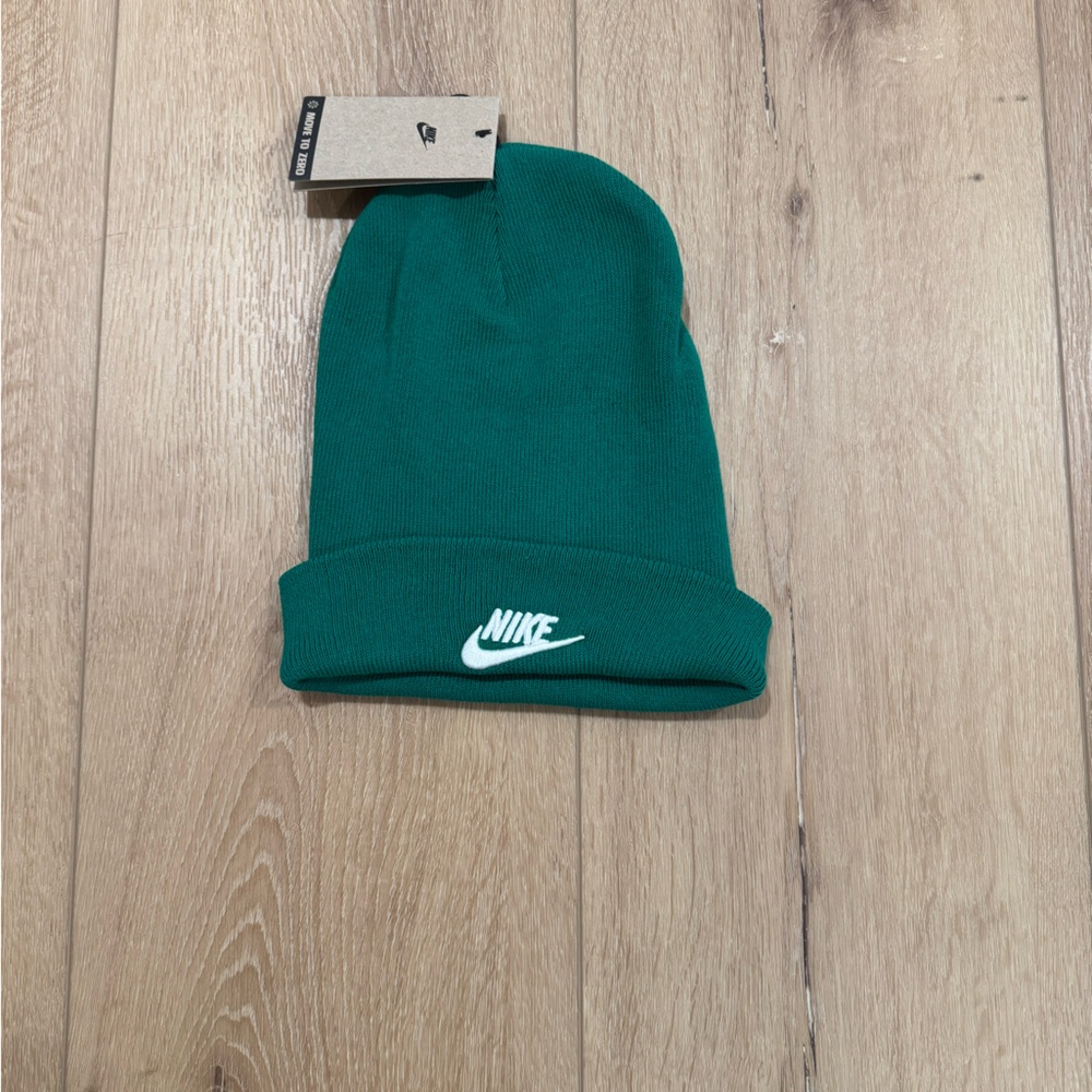 Nike Beanie Green Adult Unisex
